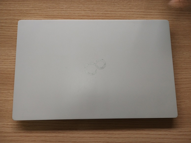 液晶パネル交換(2024-No.15)[富士通 LIFEBOOK UH08/G3] | 豊橋市の