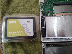 交換用SSD